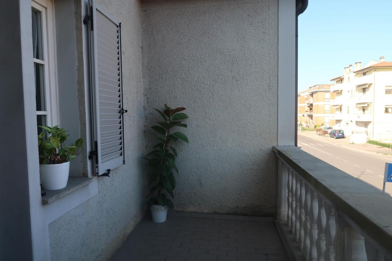 La Casa Di Ale Apartment อาเรซโซ ภายนอก รูปภาพ